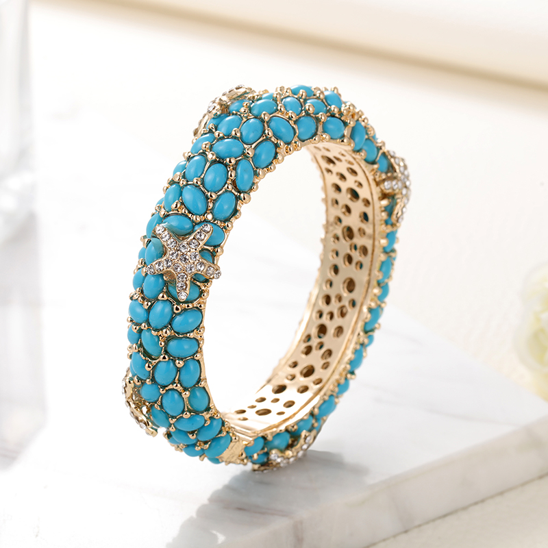 Hadiah Natal Sally's Paradise  - Paradise Jewelry & Watches Dolphin Mall ulasan dan harga