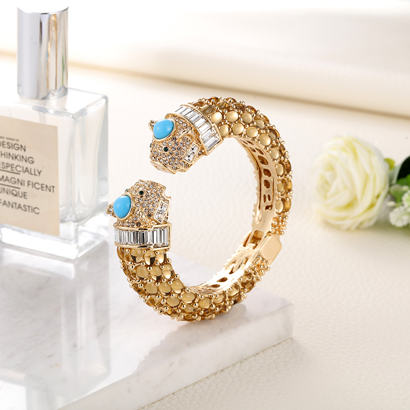 Gelang Hewan Sally's Paradise  - Paradise Jewelry & Watches Dolphin Mall ulasan dan harga