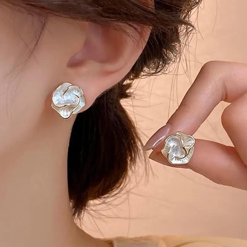 925 anting-anting bunga tetesa - Pearl Stud Earrings ulasan dan harga